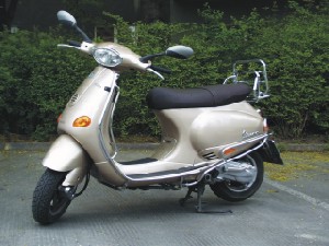 Vespa ET4