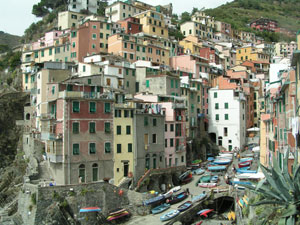 Riomaggiore an der italienischen Küste